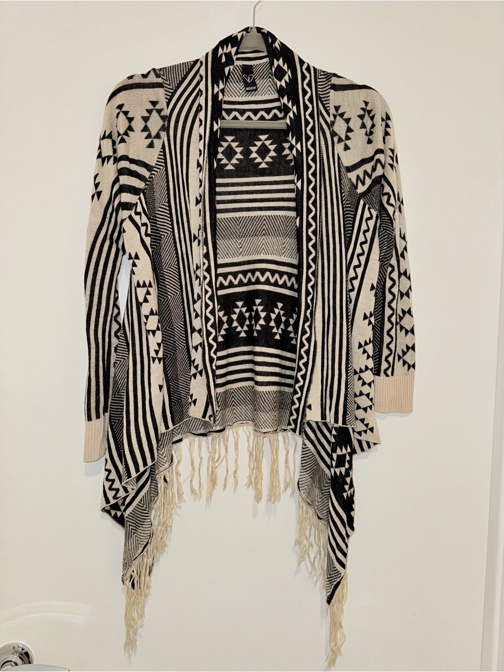 3/$30 Windsor Aztec Fringe Cardigan S/M